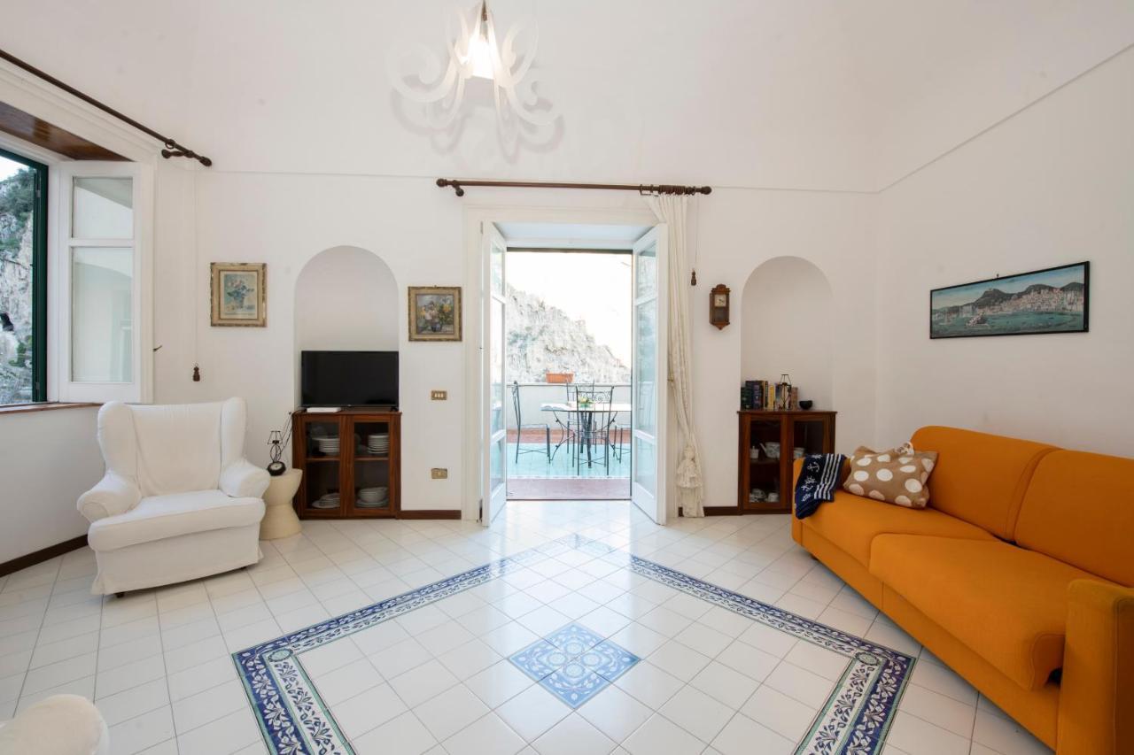 Ferienwohnung House Amalfi - Terrace & Seaview Atrani Exterior foto